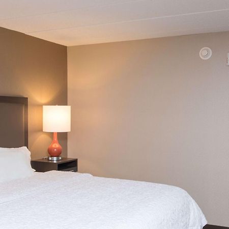 Hampton Inn Columbus/Taylorsville Эдинбург Экстерьер фото