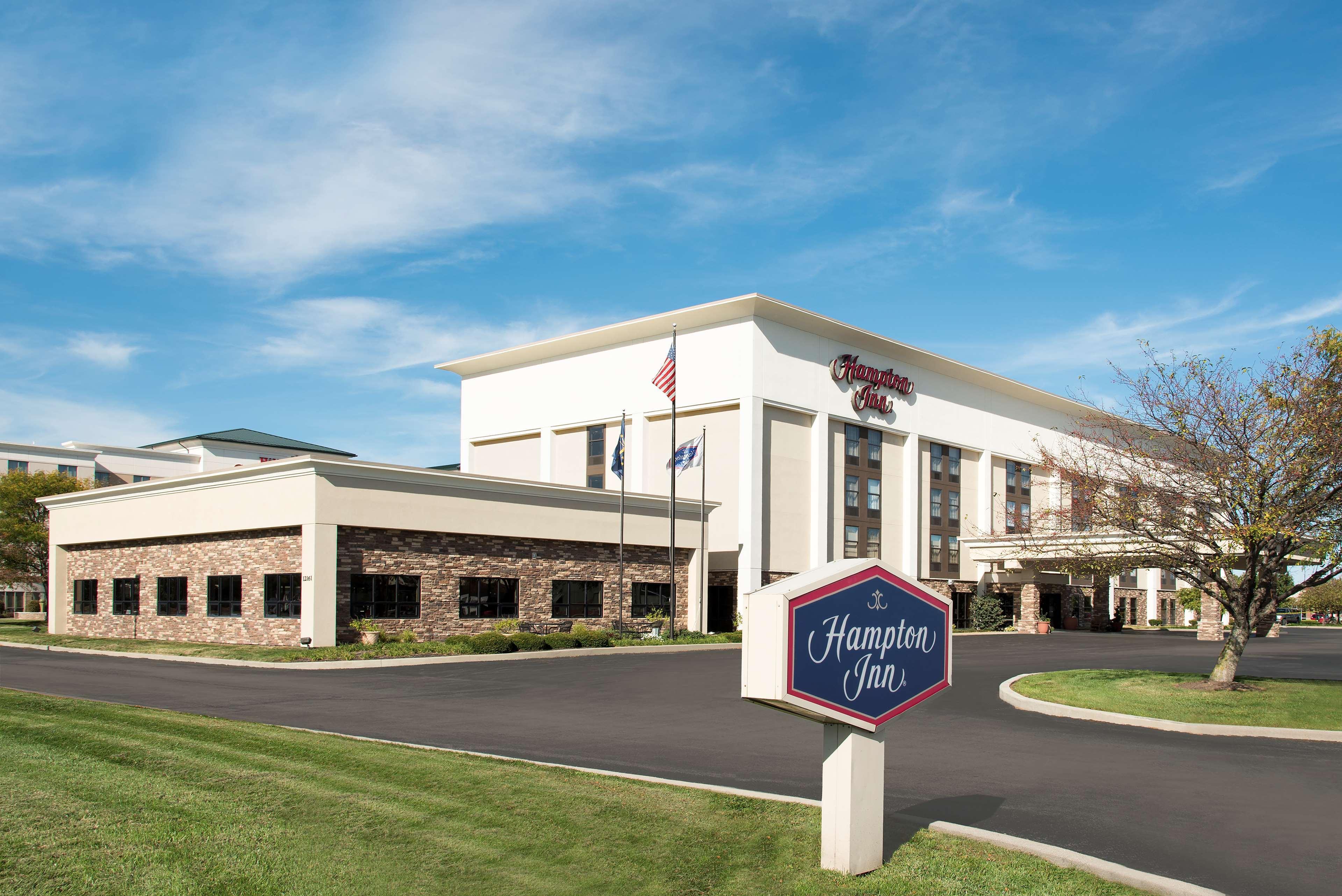 Hampton Inn Columbus/Taylorsville Эдинбург Экстерьер фото