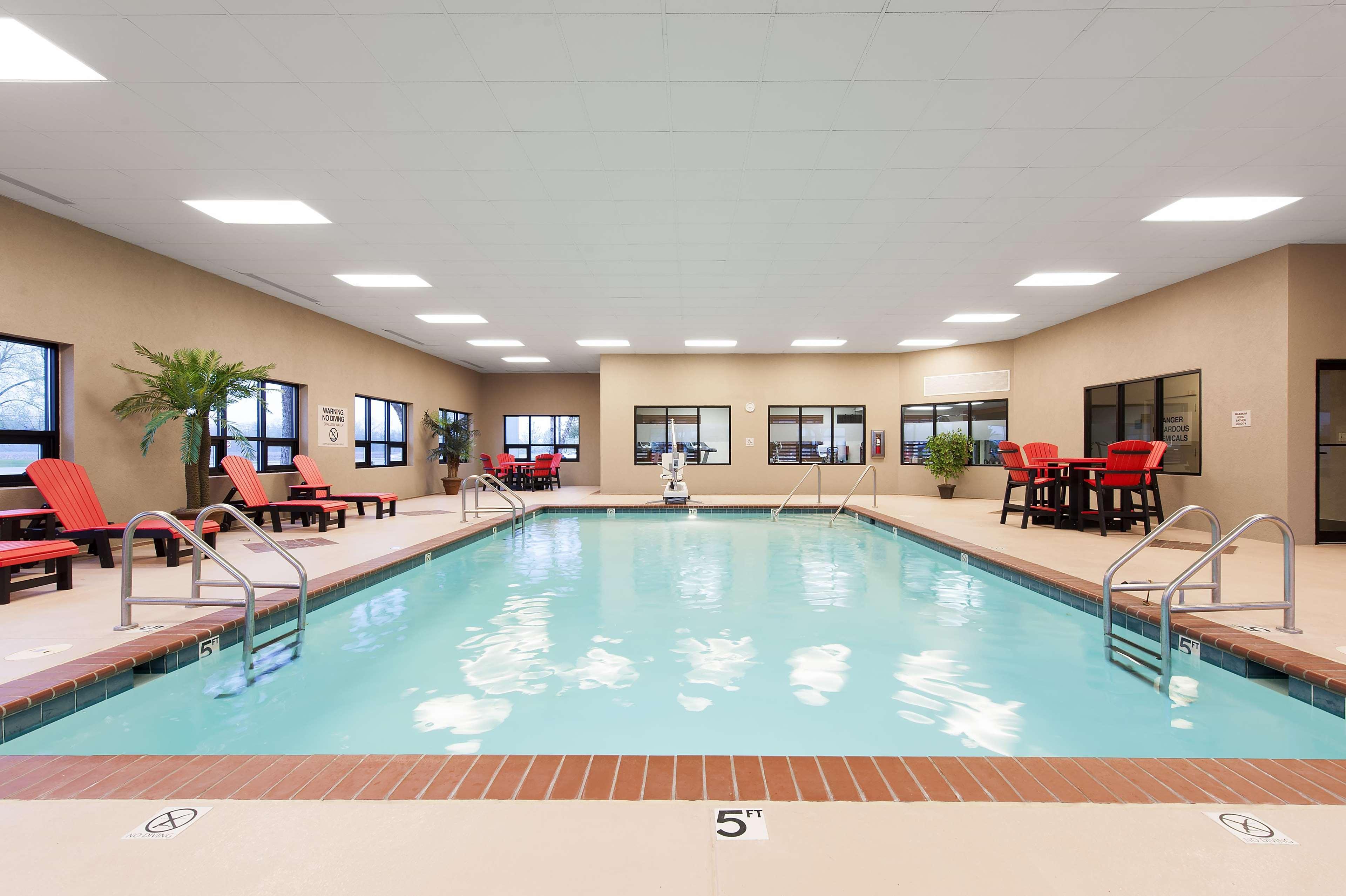 Hampton Inn Columbus/Taylorsville Эдинбург Экстерьер фото