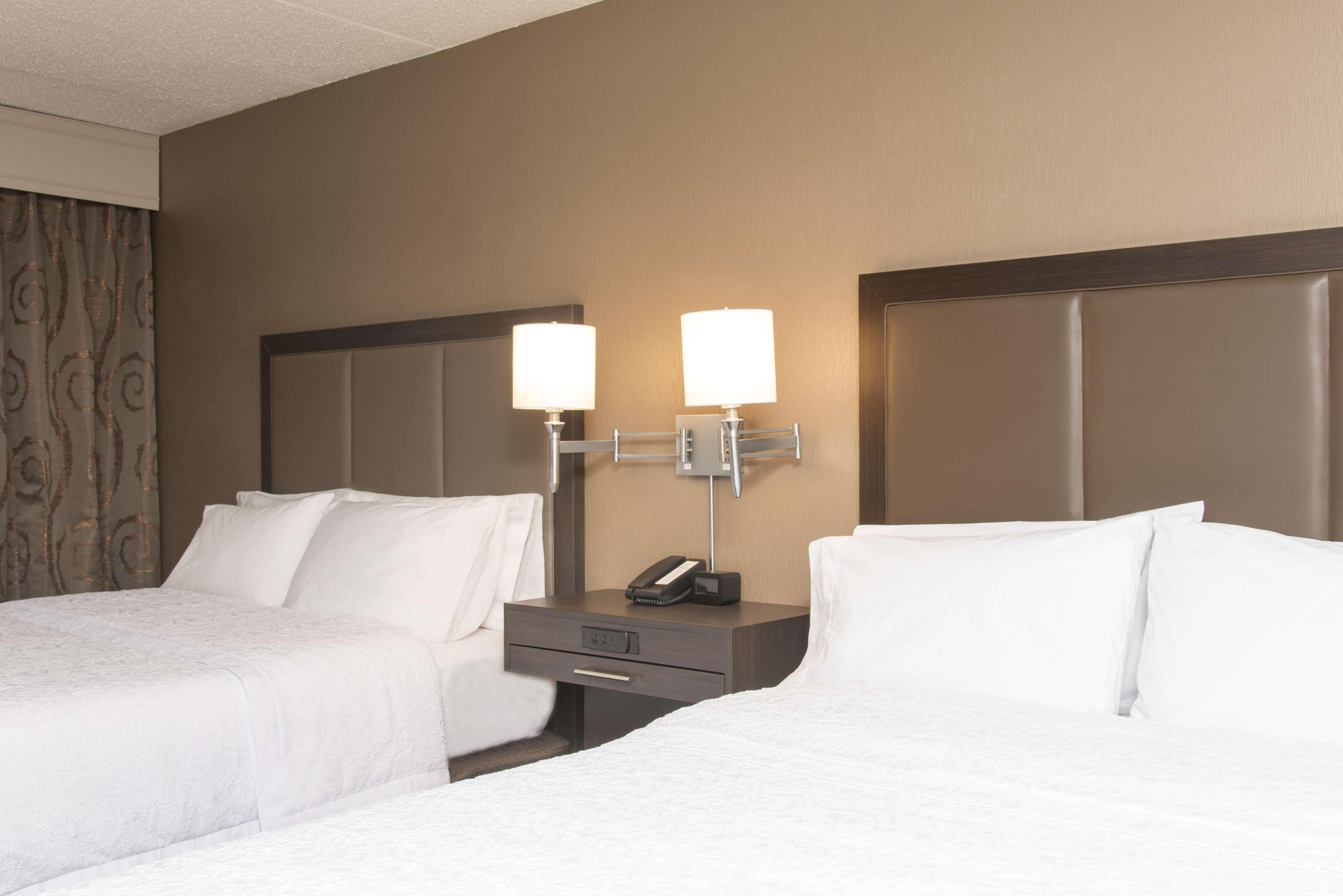 Hampton Inn Columbus/Taylorsville Эдинбург Экстерьер фото