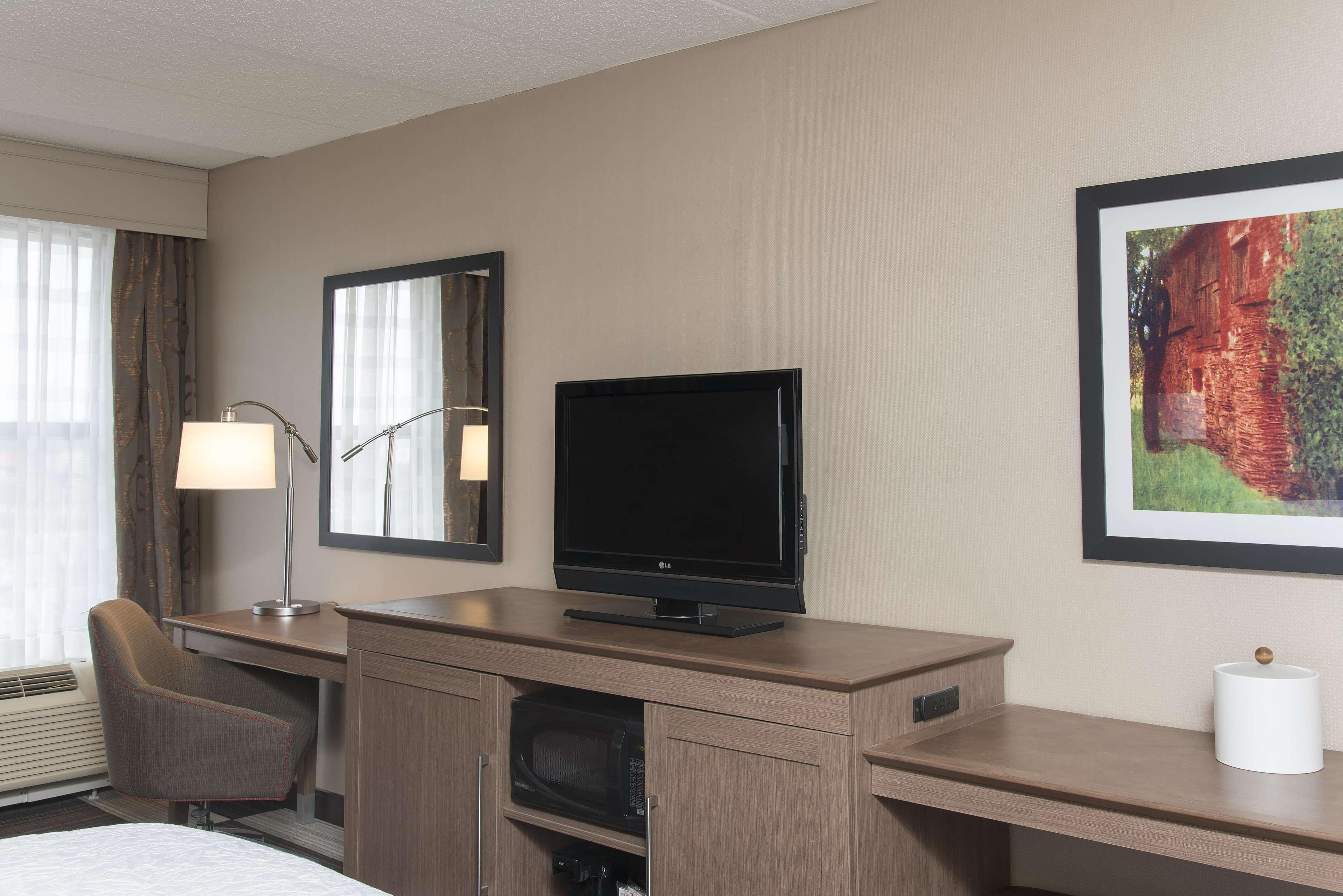 Hampton Inn Columbus/Taylorsville Эдинбург Экстерьер фото