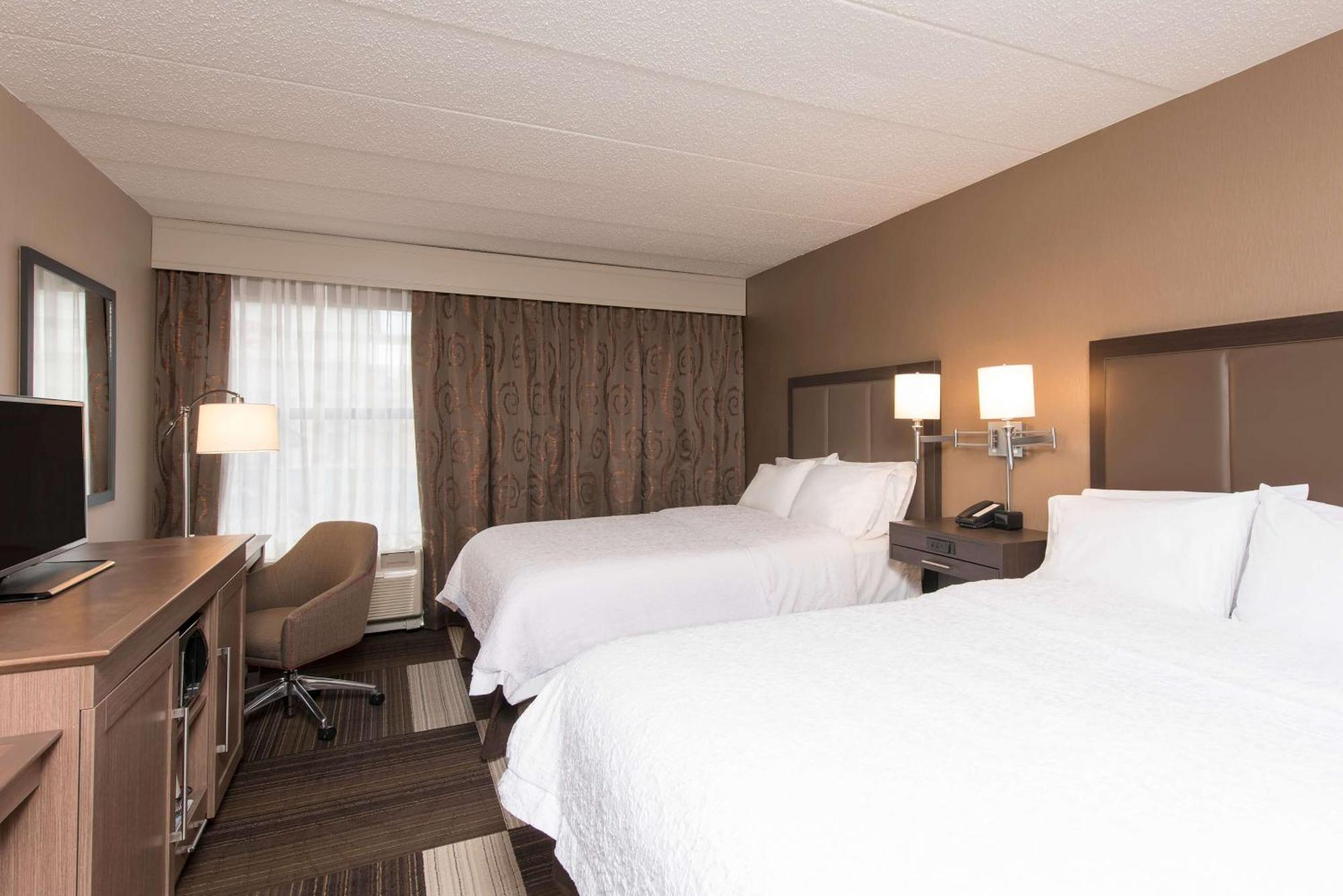 Hampton Inn Columbus/Taylorsville Эдинбург Экстерьер фото