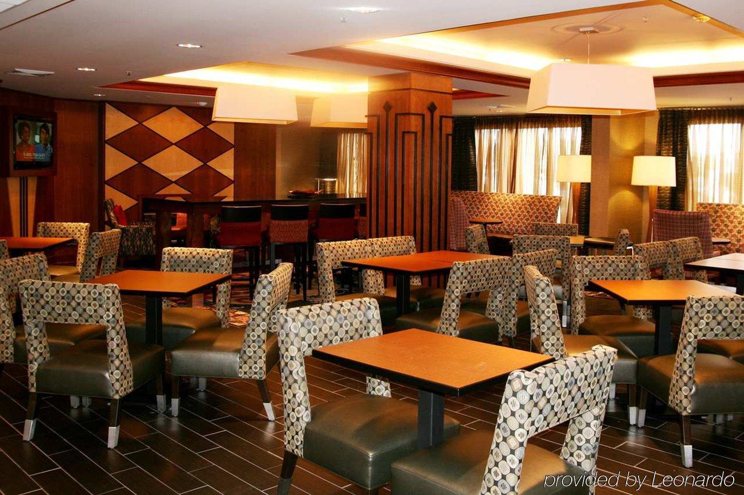 Hampton Inn Columbus/Taylorsville Эдинбург Экстерьер фото